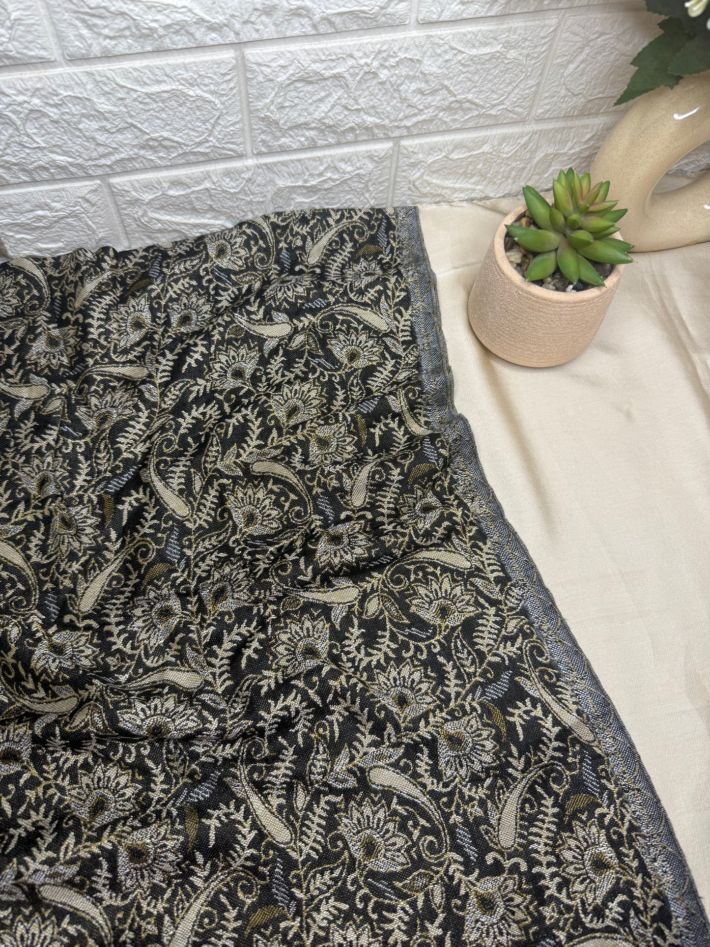 Pashmina Shawls