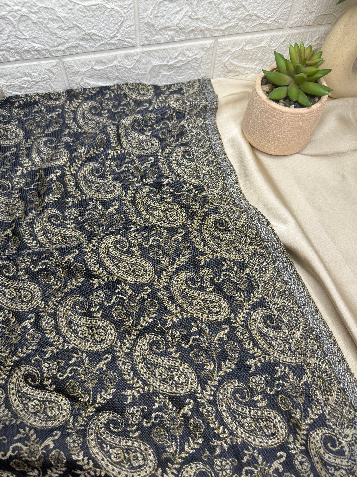 Pashmina Shawls